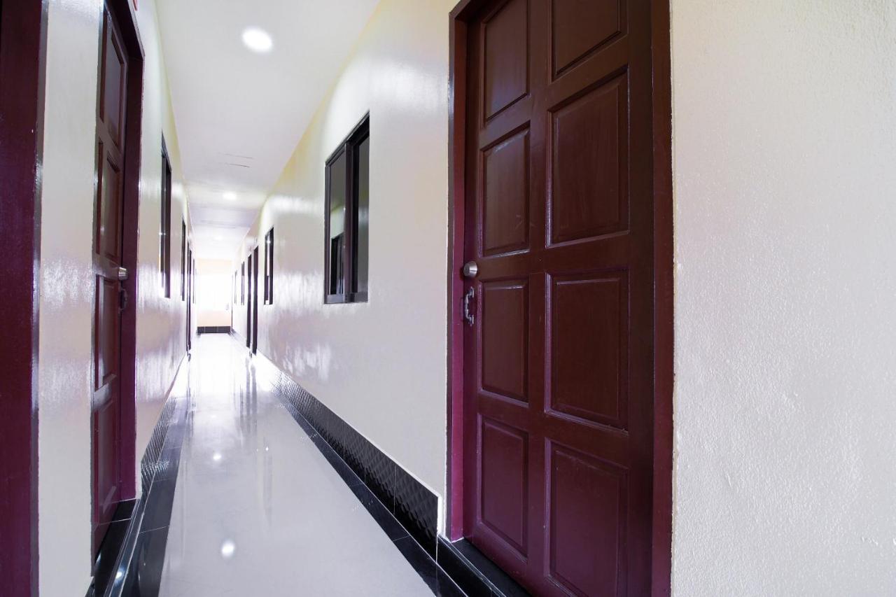 Khanidta Resort Pattaya Luaran gambar