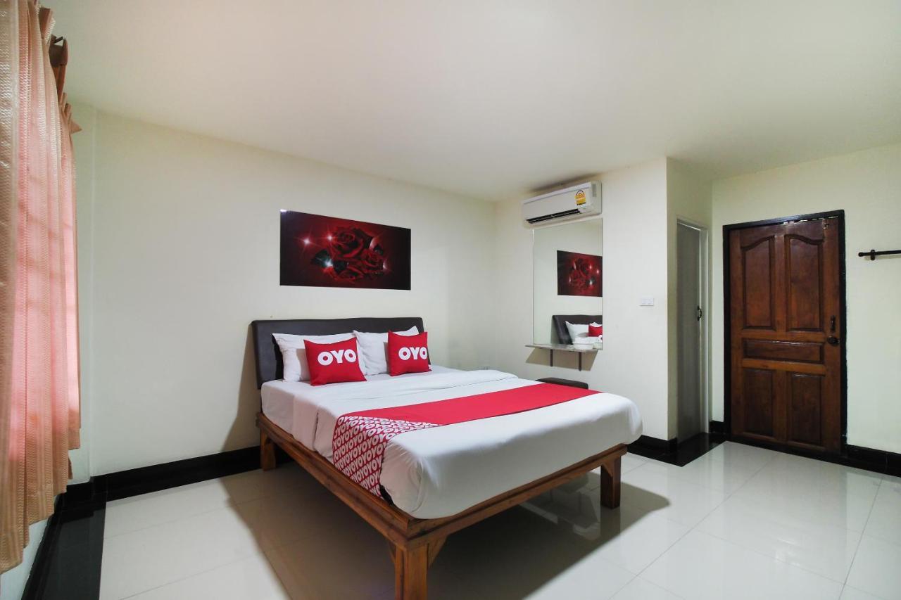 Khanidta Resort Pattaya Luaran gambar